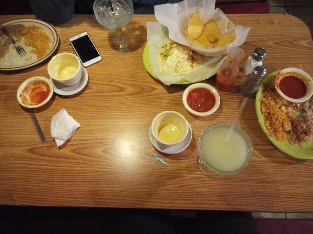 Si Senor Mexican Restaurant | restaurant | 838 Lima Rd, Kendallville, IN 46755, USA | 2603430535 OR +1 260-343-0535