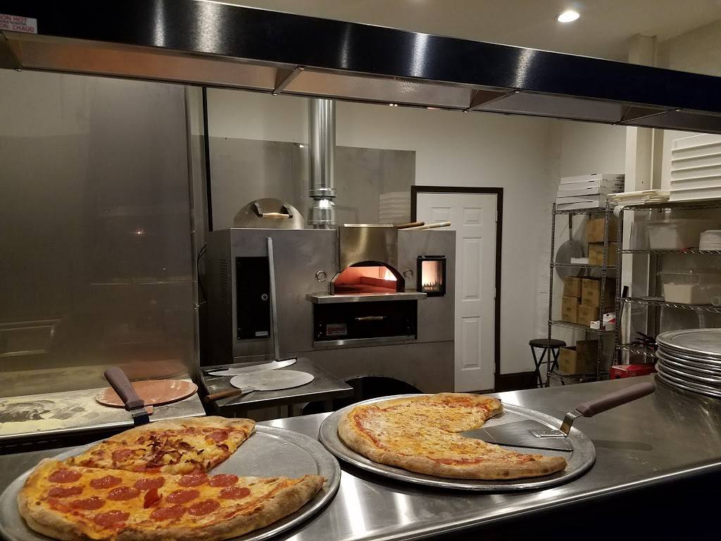 The Blue Raven | restaurant | 211 Main St, Pikeville, KY 41501, USA | 6065092583 OR +1 606-509-2583