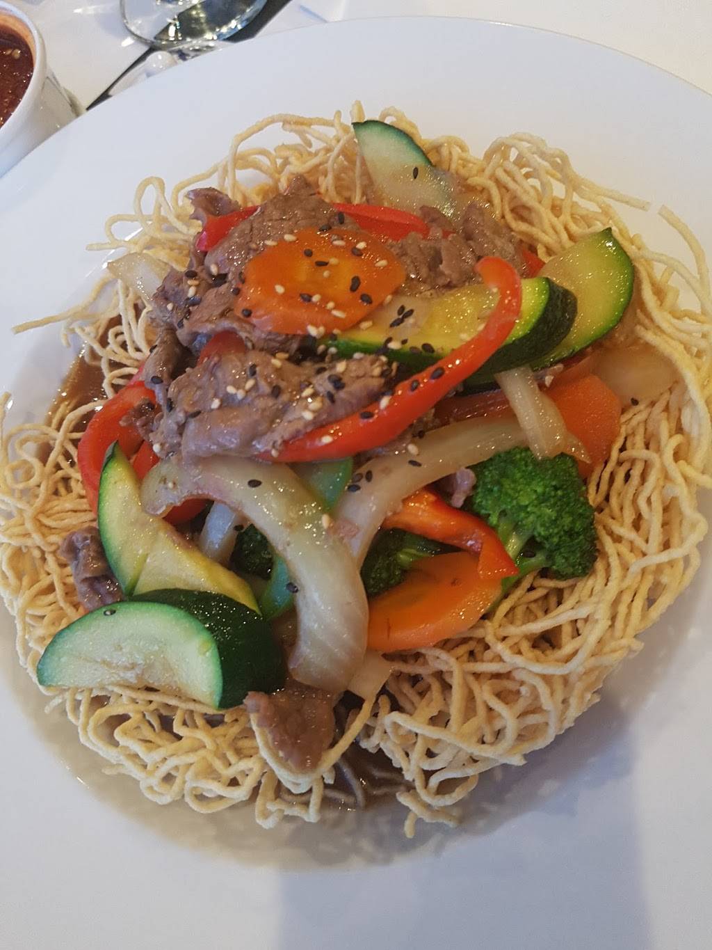 La Perle Vietnamienne | restaurant | 2020 Boulevard des Laurentides, Vimont, QC H7M 2R4, Canada | 4506689700 OR +1 450-668-9700