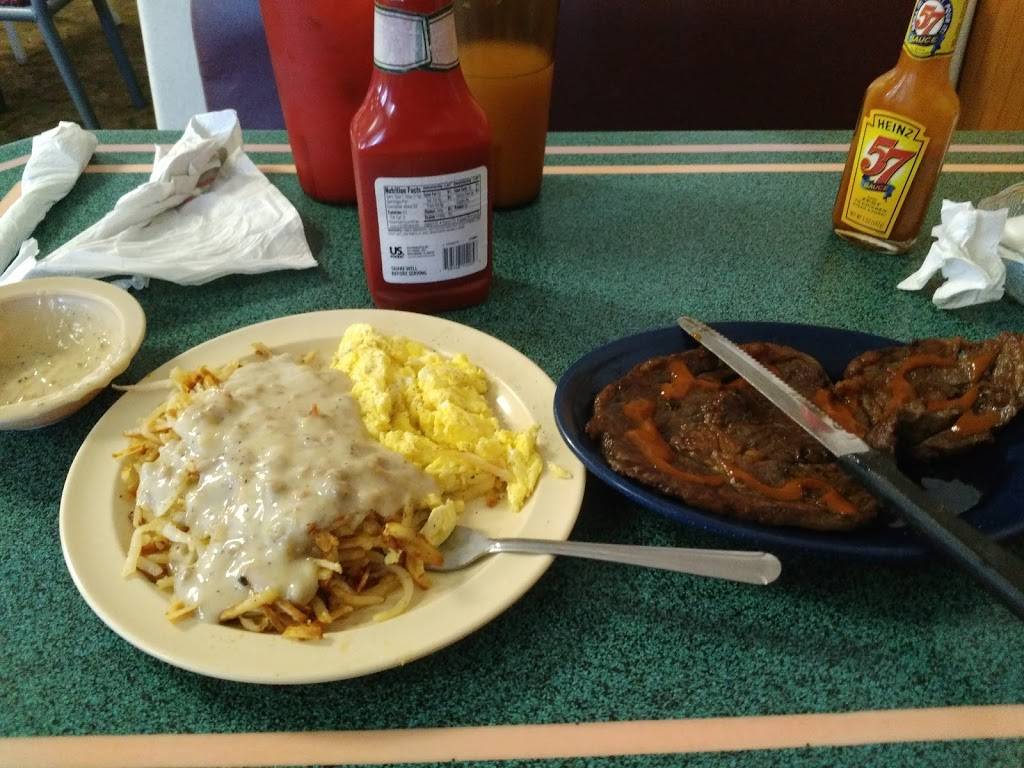 Georges Restaurant | restaurant | 1740 Highmarket St, Georgetown, SC 29440, USA | 8435455877 OR +1 843-545-5877