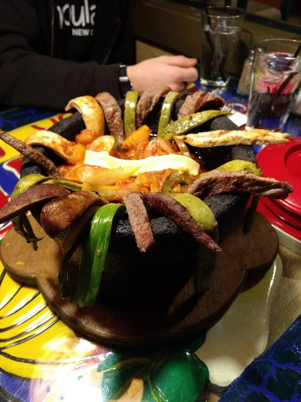 La Mariposa | restaurant | 1240 Ken Pratt Blvd #5a, Longmont, CO 80501, USA | 3037726288 OR +1 303-772-6288