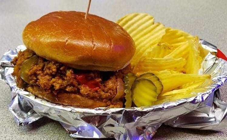 Crazyman’s | restaurant | 1914 Elkhart Rd, Goshen, IN 46526, USA | 5749718039 OR +1 574-971-8039