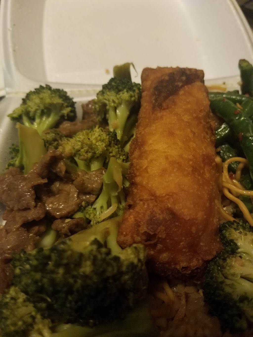 Lees Express | restaurant | 30 E 7th St, St Paul, MN 55101, USA | 6519999579 OR +1 651-999-9579