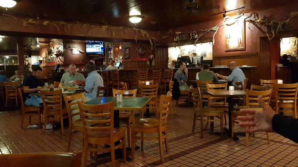 Henrys Restaurant | restaurant | 536 W Main St, Fort Wayne, IN 46802, USA | 2604260531 OR +1 260-426-0531