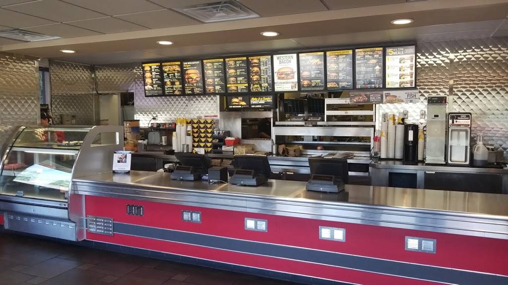 Carls Jr. | restaurant | 5007 E McKinley Ave, Fresno, CA 93727, USA | 5592514500 OR +1 559-251-4500