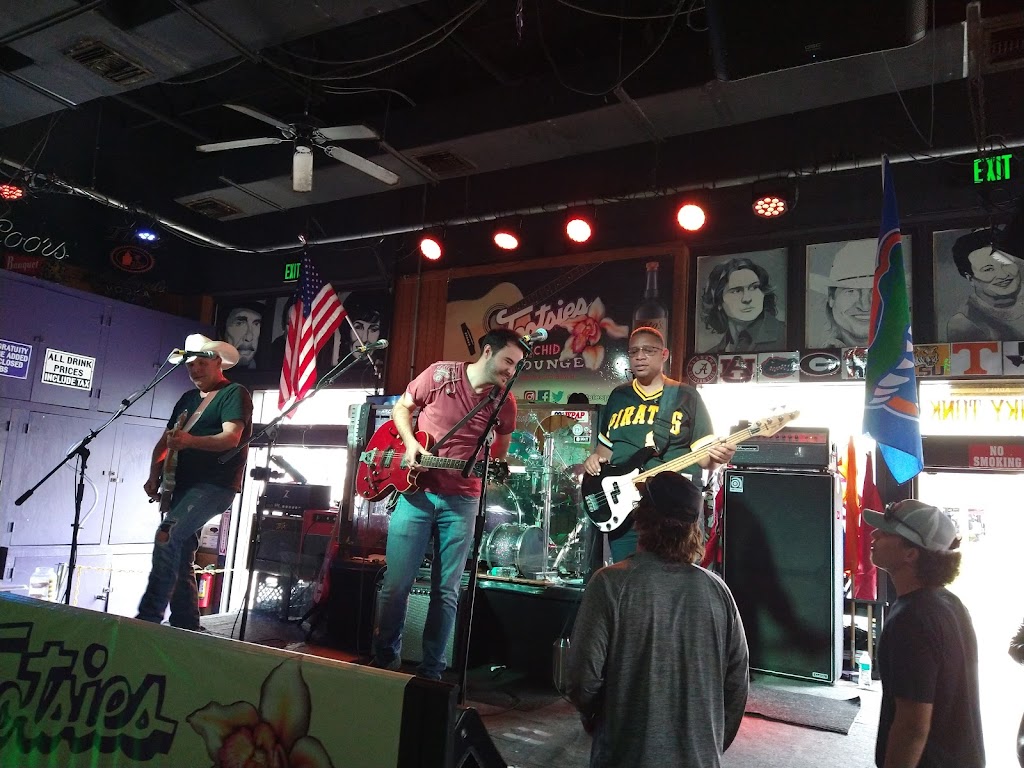 Tootsies Orchid Lounge-Panama City Beach | restaurant | 700 Pier Park Dr, Panama City Beach, FL 32413, USA | 8502363459 OR +1 850-236-3459