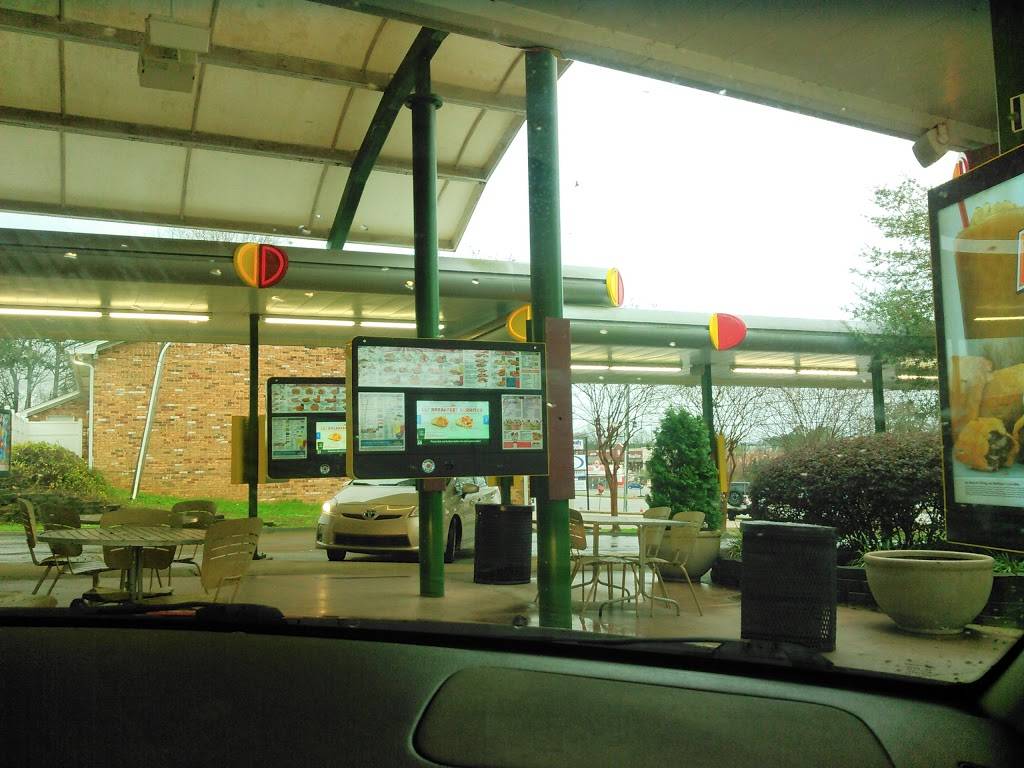 Sonic Drive-In | restaurant | 3218 Rainbow Dr, Rainbow City, AL 35906, USA | 2564424779 OR +1 256-442-4779