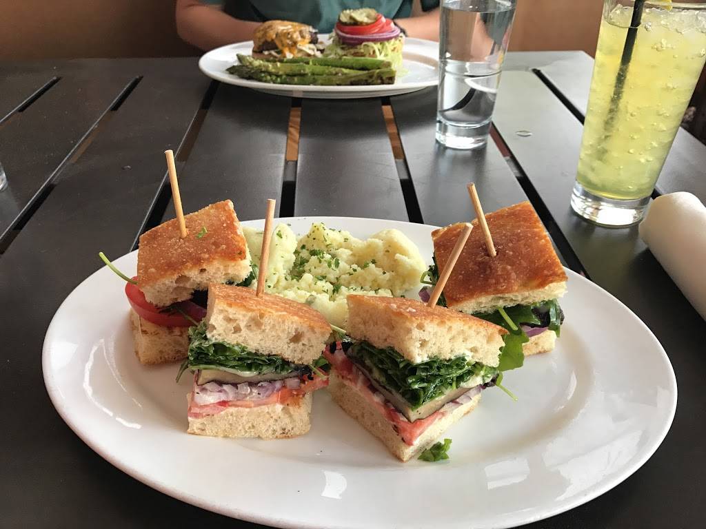 Grassroots Kitchen & Tap - Scottsdale | restaurant | 8120 North Hayden Road, 100 E-100 E, Scottsdale, AZ 85258, USA | 4806990699 OR +1 480-699-0699