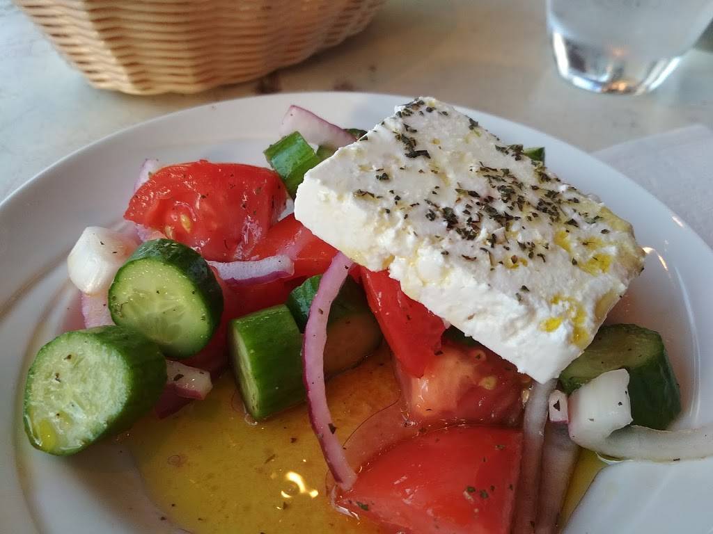 Athens Restaurant | restaurant | 707 Danforth Ave, Toronto, ON M4J 1L2, Canada | 4164654441 OR +1 416-465-4441