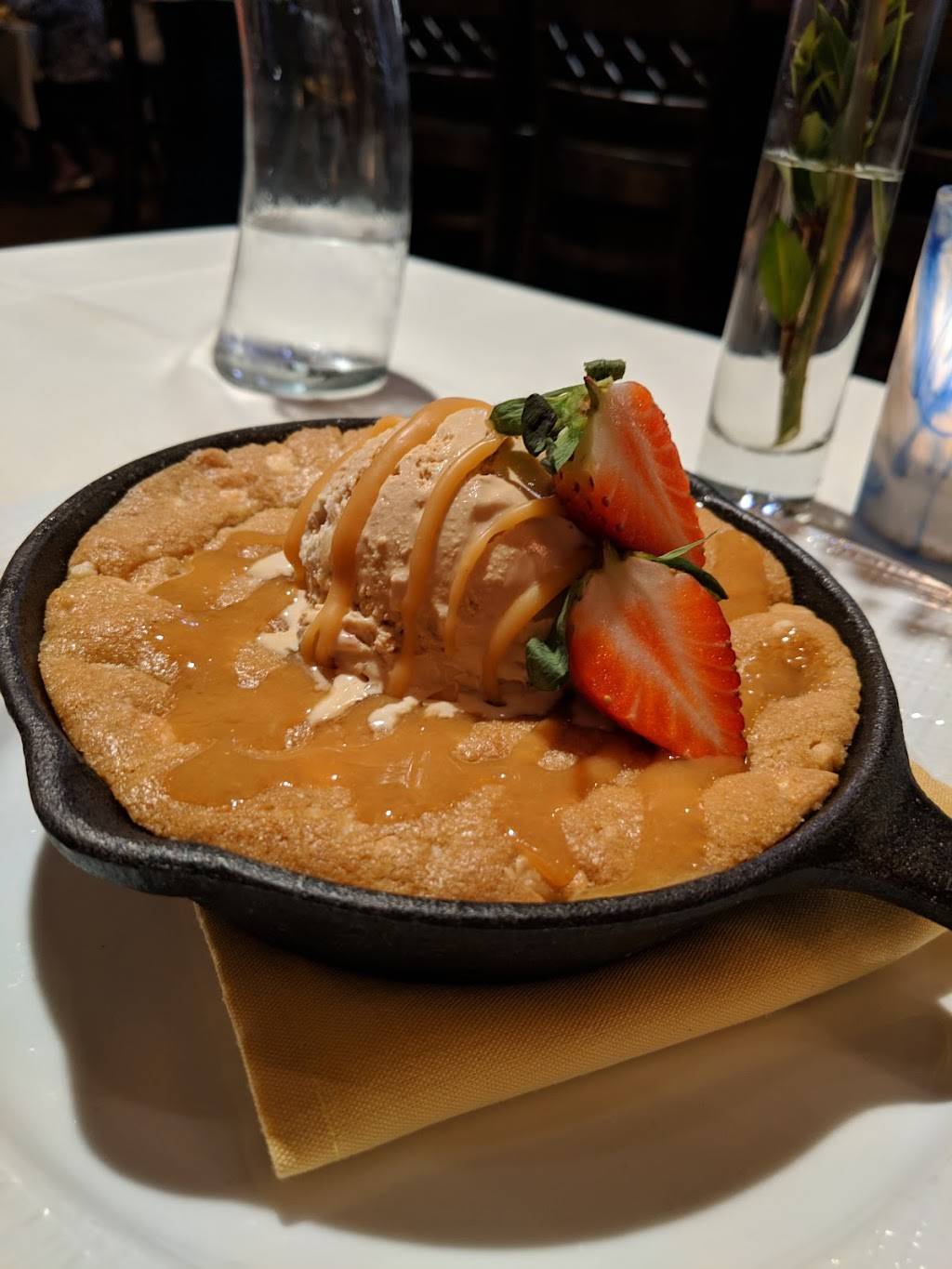 Fire & Smoke | restaurant | 411 79th Ave N, Myrtle Beach, SC 29572, USA | 8434490085 OR +1 843-449-0085