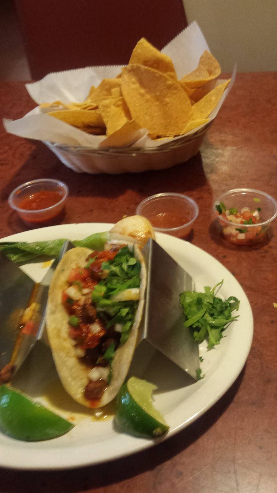 Alejandros Mexican Grill - Hollins | restaurant | 7212 Williamson Rd, Roanoke, VA 24019, USA | 5409045825 OR +1 540-904-5825