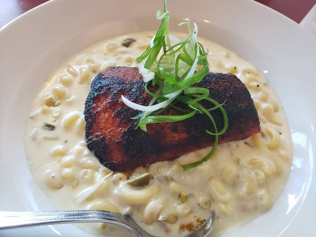 Table 6 | restaurant | 3210 Denali St, Anchorage, AK 99503, USA | 9075626000 OR +1 907-562-6000