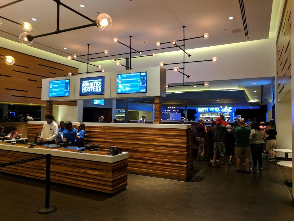 Studio Movie Grill- The Colony | restaurant | 4800 TX-121, The Colony, TX 75056, USA | 4694058530 OR +1 469-405-8530