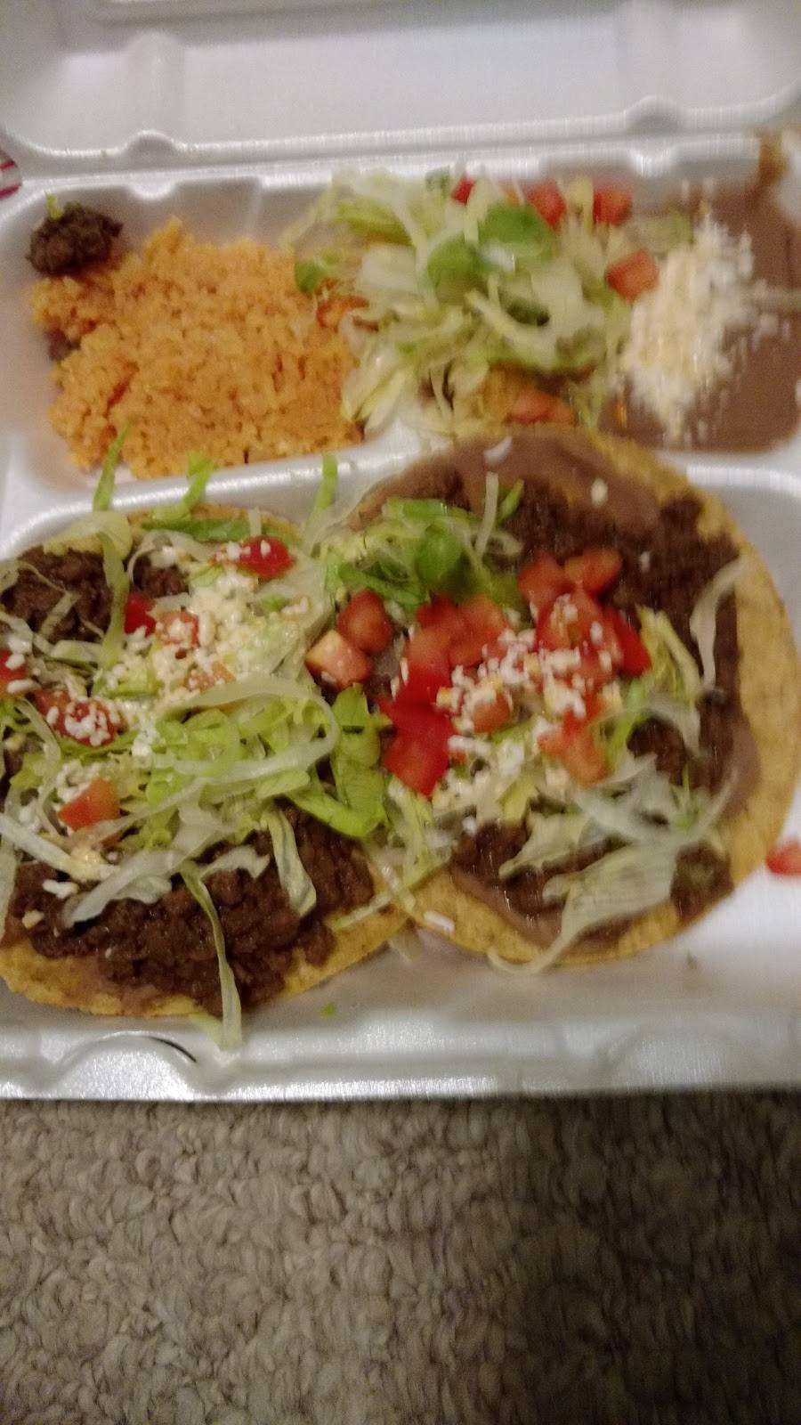 Pepes Mexican Restaurant | restaurant | 44 W Sauk Trail, Chicago Heights, IL 60411, USA | 7087563800 OR +1 708-756-3800