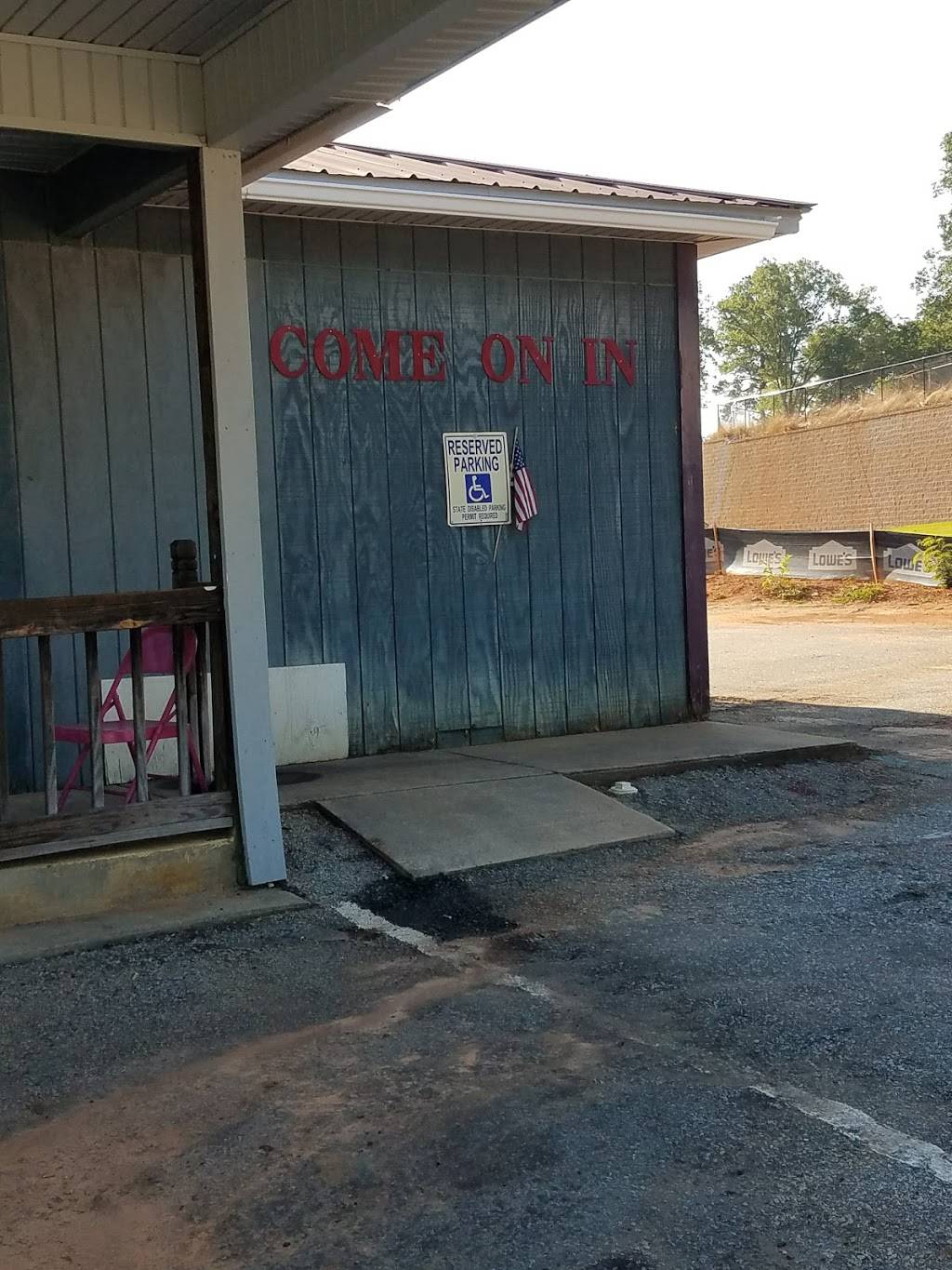 Meal on the Hill | restaurant | 104 Wilson Bridge Rd, Ninety Six, SC 29666, USA | 8645433287 OR +1 864-543-3287