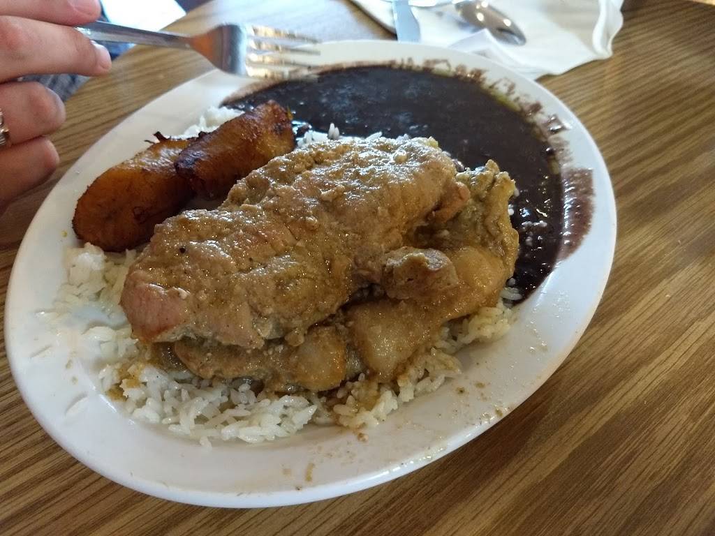 Old San Juan | restaurant | 247 Surfside Dr, Lexington, KY 40503, USA | 8592782682 OR +1 859-278-2682