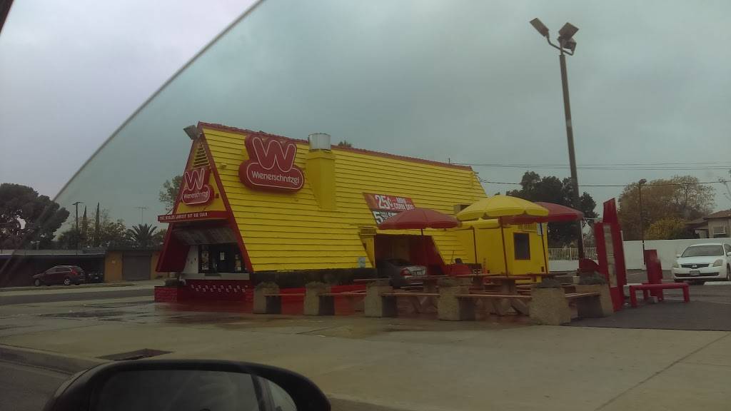 Wienerschnitzel | restaurant | 1102 N Waterman Ave, San Bernardino, CA 92410, USA | 9098889572 OR +1 909-888-9572