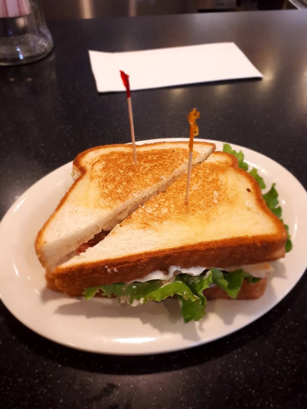 Johnny Rockets | restaurant | 300 Monticello Ave Suite 320, Norfolk, VA 23510, USA | 7576227330 OR +1 757-622-7330