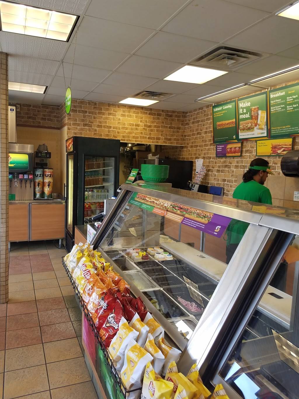 Subway Restaurants | restaurant | 1503 E 15th St, Tulsa, OK 74120, USA | 9183827827 OR +1 918-382-7827