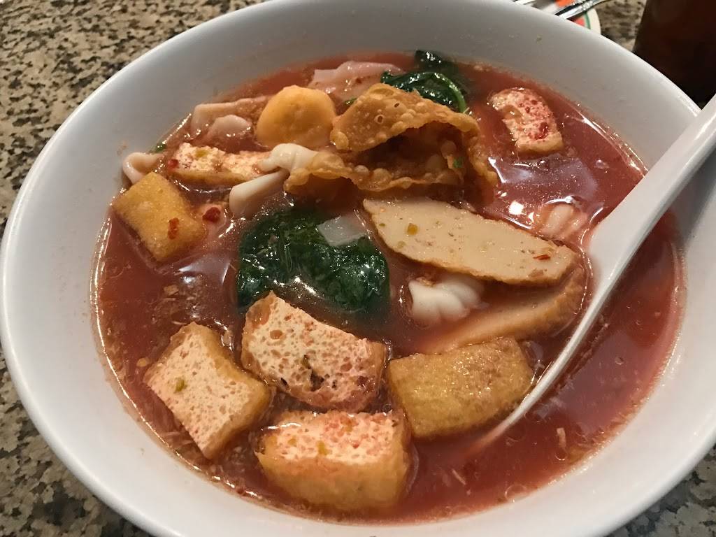 Sanamluang Cafe, Hollywood/Thaitown | restaurant | 5176 Hollywood Blvd, Los Angeles, CA 90027, USA | 3236608006 OR +1 323-660-8006