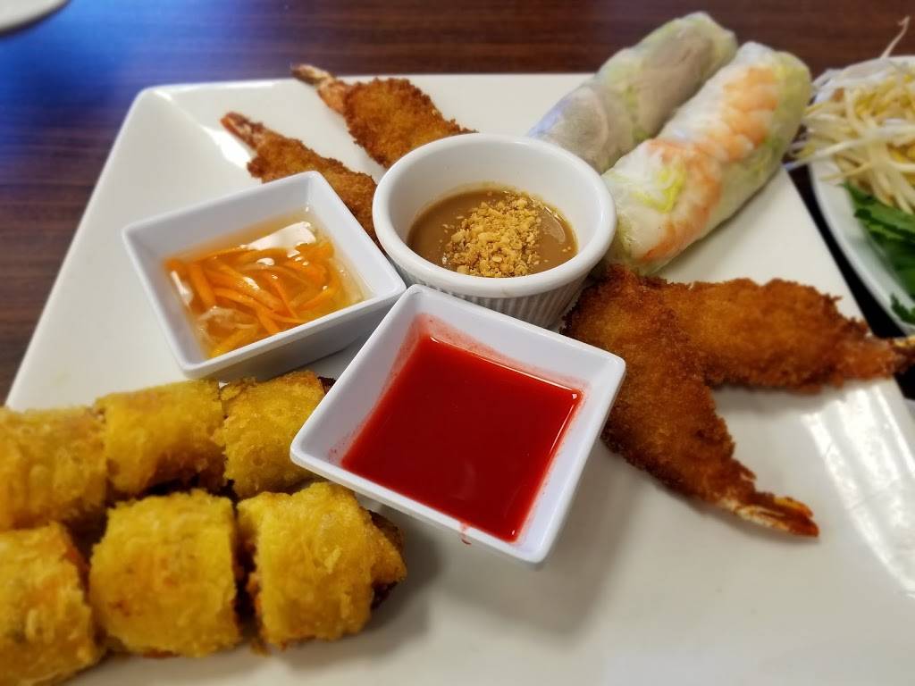 Realpho | restaurant | 11223 Potranco Rd #202, San Antonio, TX 78253, USA | 2103908056 OR +1 210-390-8056