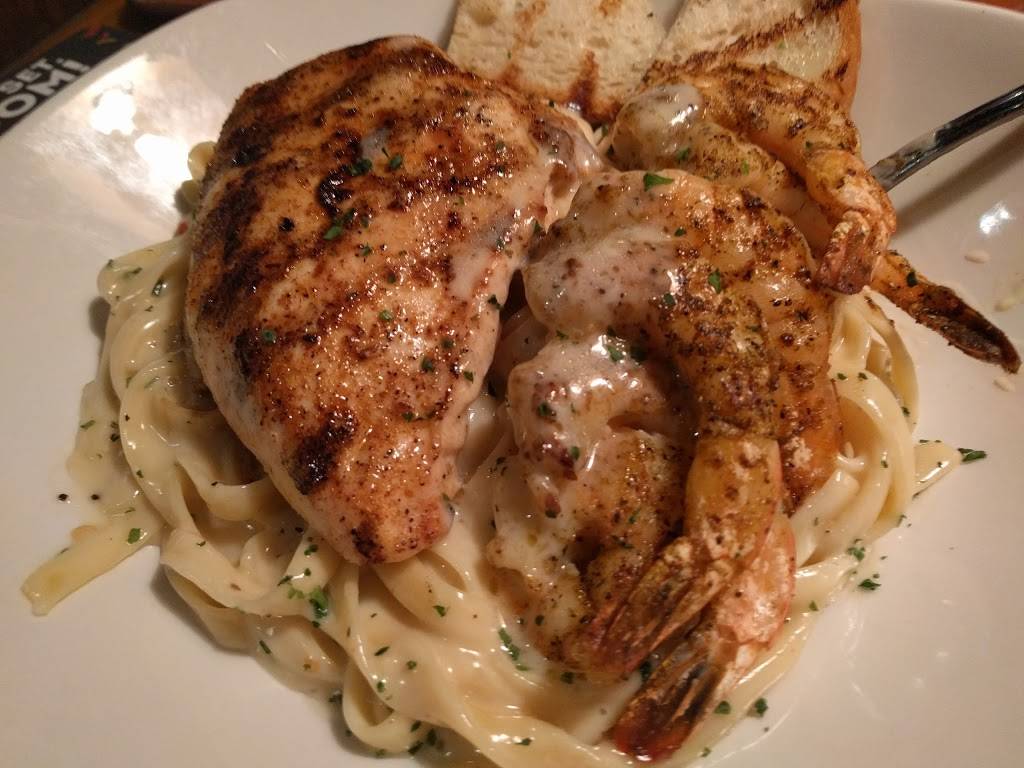 Outback Steakhouse | restaurant | 14701 Pomerado Rd, Poway, CA 92064, USA | 8584861563 OR +1 858-486-1563