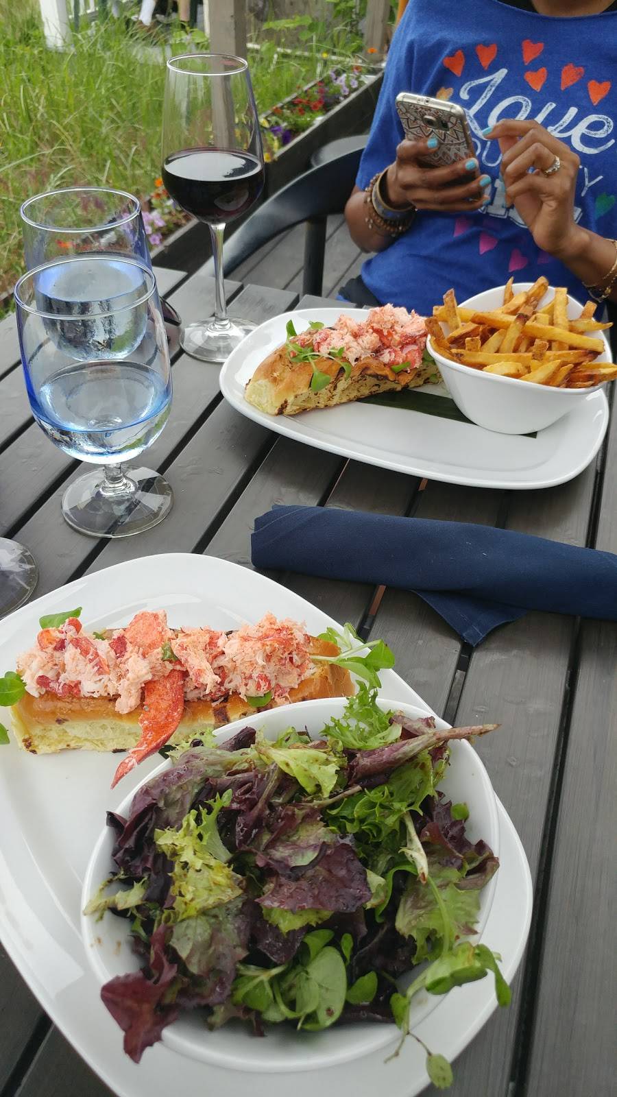 Tin Pan Alley | restaurant | 269 Commercial St, Provincetown, MA 02657, USA | 5084871648 OR +1 508-487-1648