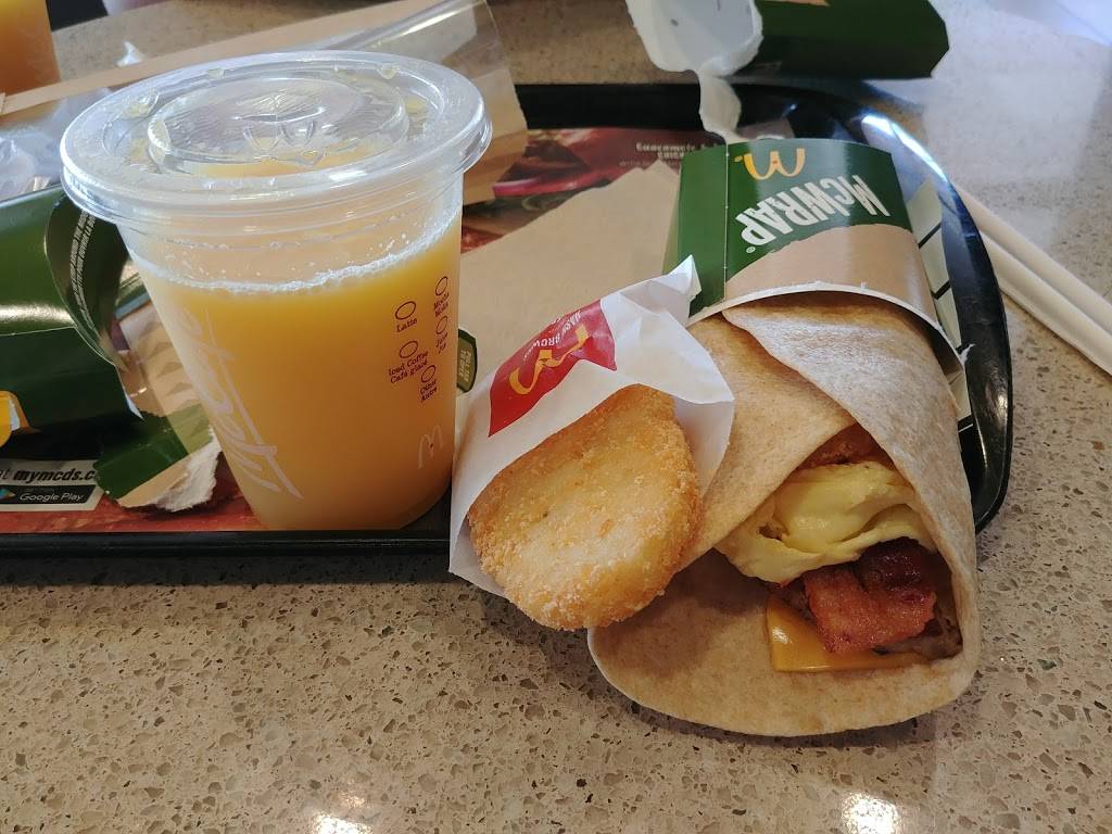 McDonalds | cafe | 805 Pembroke St E, Pembroke, ON K8A 3M3, Canada | 6137355635 OR +1 613-735-5635