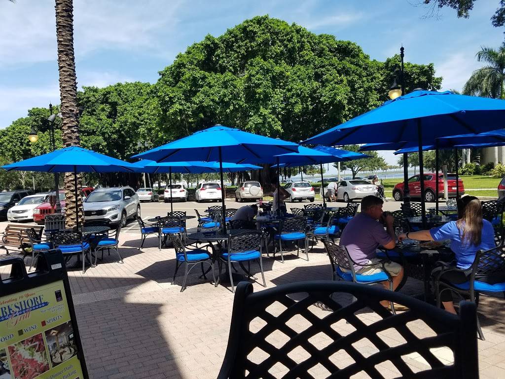 Parkshore Grill | restaurant | 300 Beach Dr NE #104, St. Petersburg, FL 33701, USA | 7278969463 OR +1 727-896-9463
