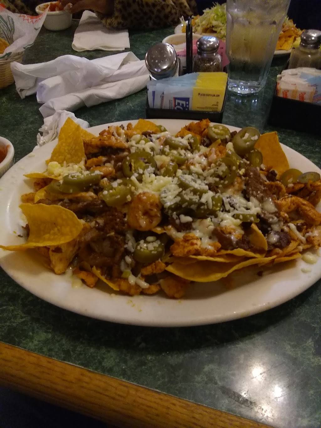 Los Rodeos Mexican Restaurant | restaurant | 595 Main St, Philadelphia, MS 39350, USA | 6016567403 OR +1 601-656-7403