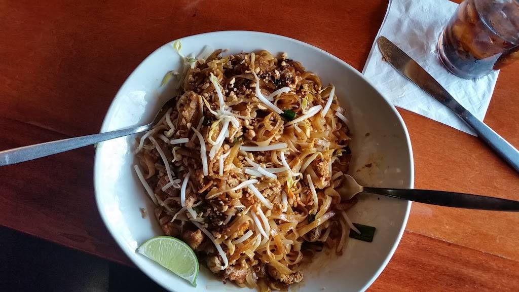 Stir Crazy Fresh Asian Grill | restaurant | 15795 W Bluemound Rd, Brookfield, WI 53005, USA | 2627863100 OR +1 262-786-3100