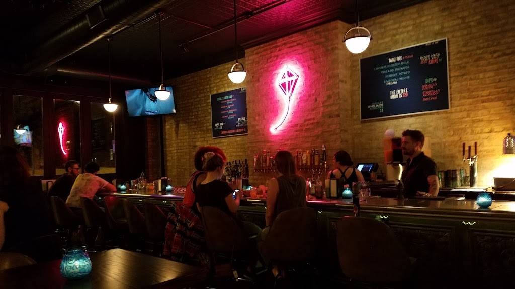 Kite String Cantina | restaurant | 1851 W Addison St, Chicago, IL 60613, USA | 7736665221 OR +1 773-666-5221