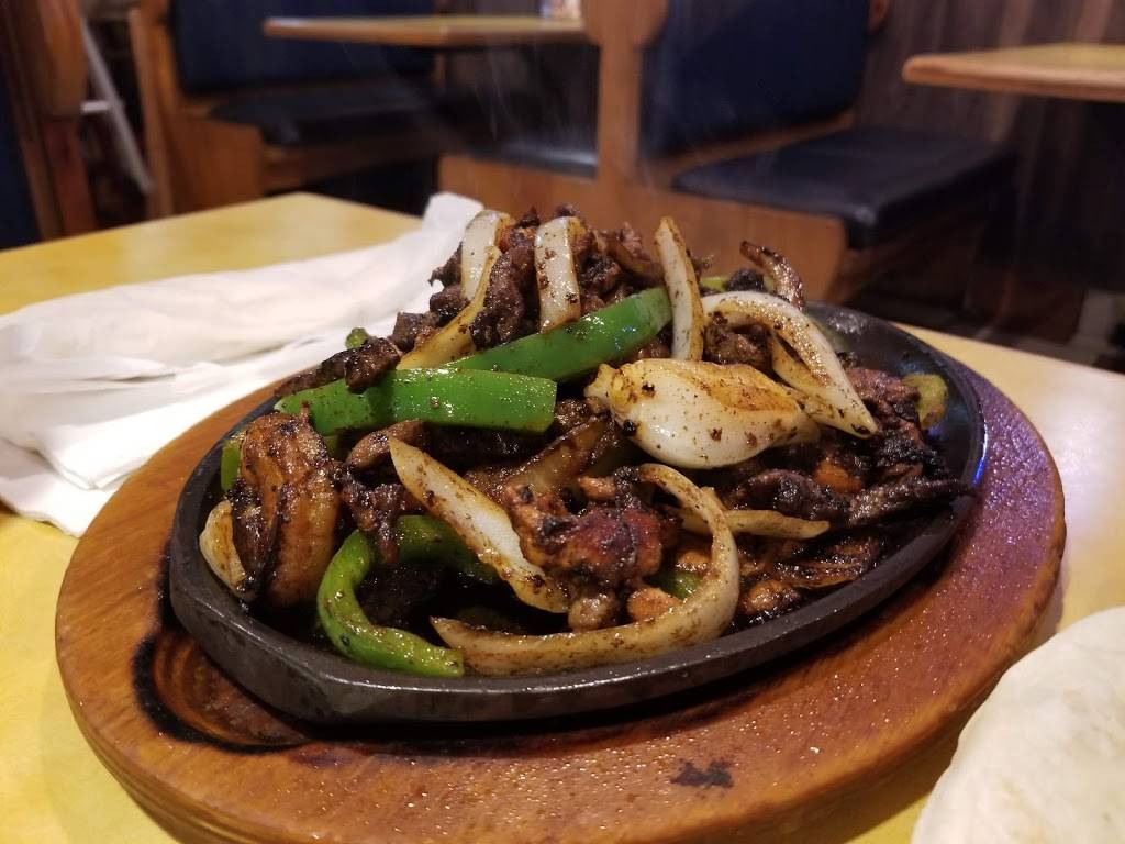 La Tolteca | restaurant | 3048 Richmond Rd, Williamsburg, VA 23185, USA | 7572532939 OR +1 757-253-2939