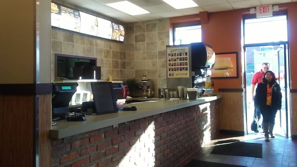 Runza Restaurant | restaurant | 2952 Farnam St, Omaha, NE 68131, USA | 4023468551 OR +1 402-346-8551