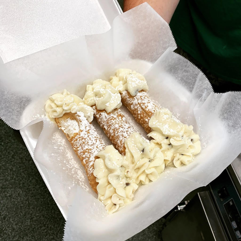 Phillys Cheesesteaks & Hoagies | restaurant | 4371 5th Ave, Pace, FL 32571, USA | 8509940041 OR +1 850-994-0041