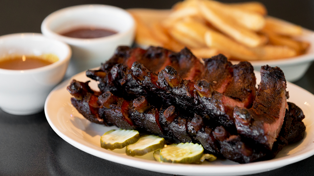 Brobecks BBQ | restaurant | 4615 Indian Creek Pkwy, Overland Park, KS 66207, USA | 9139019700 OR +1 913-901-9700