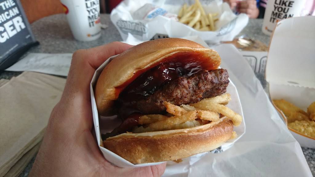 Hardees | restaurant | 785 M.L.K. Jr. Way, Harrisonburg, VA 22801, USA | 5404338224 OR +1 540-433-8224