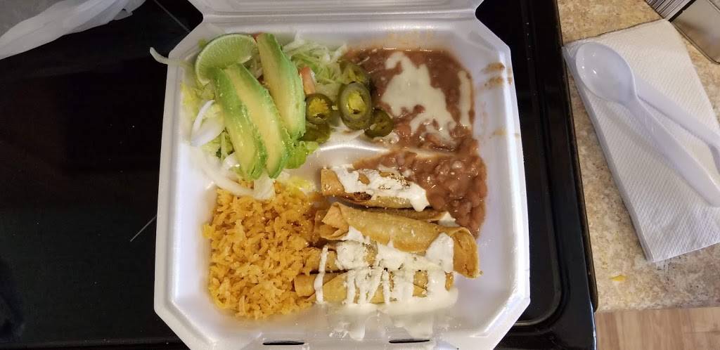 Monicas Tacos | restaurant | 5457 US-98, Highland City, FL 33846, USA | 8639908914 OR +1 863-990-8914