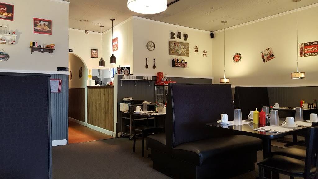 Little Dipper Diner | restaurant | 1921 W Dimond Blvd #106, Anchorage, AK 99515, USA | 9077700991 OR +1 907-770-0991