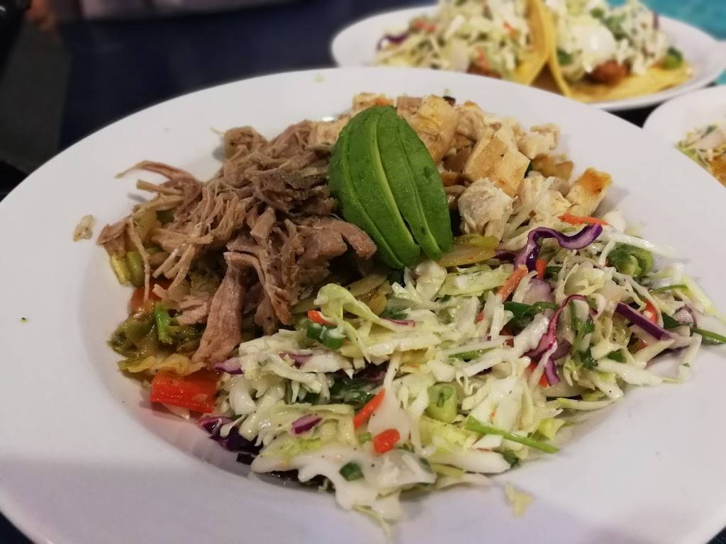 Wahoos Fish Taco | restaurant | 120 Main St, Huntington Beach, CA 92648, USA | 7145362050 OR +1 714-536-2050