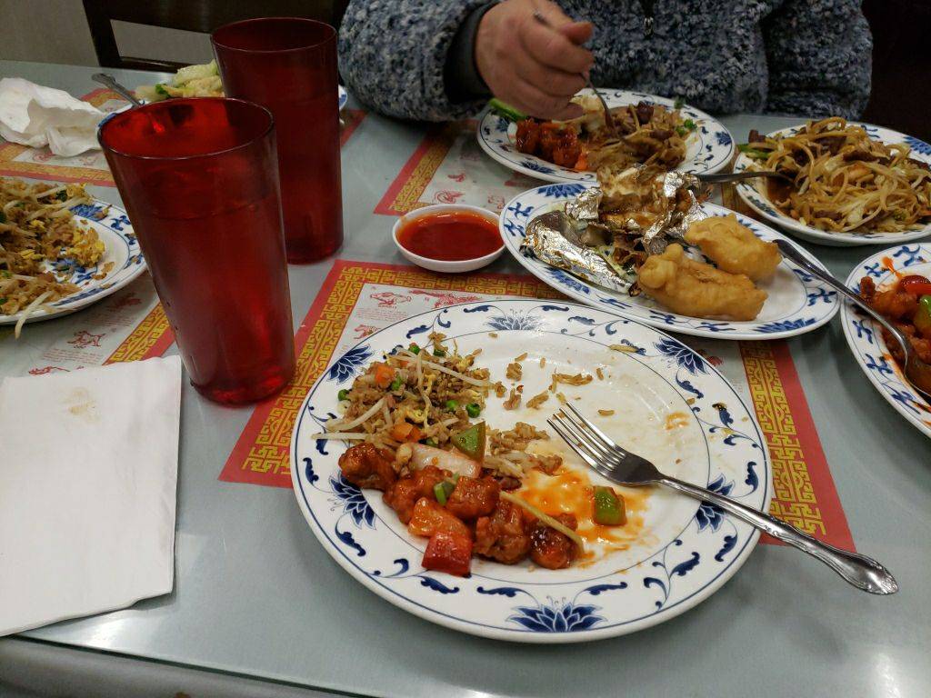 Peacock Chinese Restaurant | restaurant | 2881 McMurry Dr, Anderson, CA 96007, USA | 5303659833 OR +1 530-365-9833