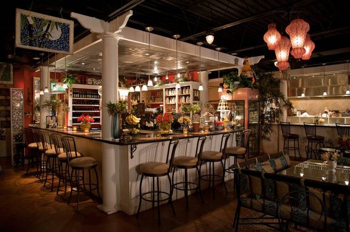 Belle & Maxwells | restaurant | 3700 S Dixie Hwy, West Palm Beach, FL 33405, USA | 5618324449 OR +1 561-832-4449