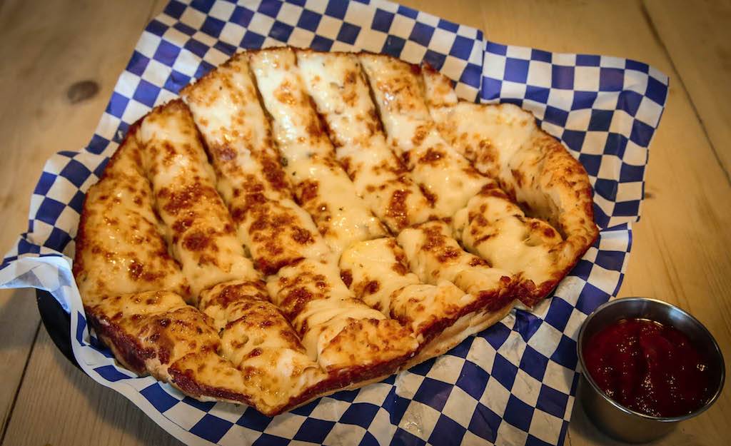 Cool River Pizza Roseville | restaurant | 1805 Cirby Way #3, Roseville, CA 95661, USA | 9167869000 OR +1 916-786-9000