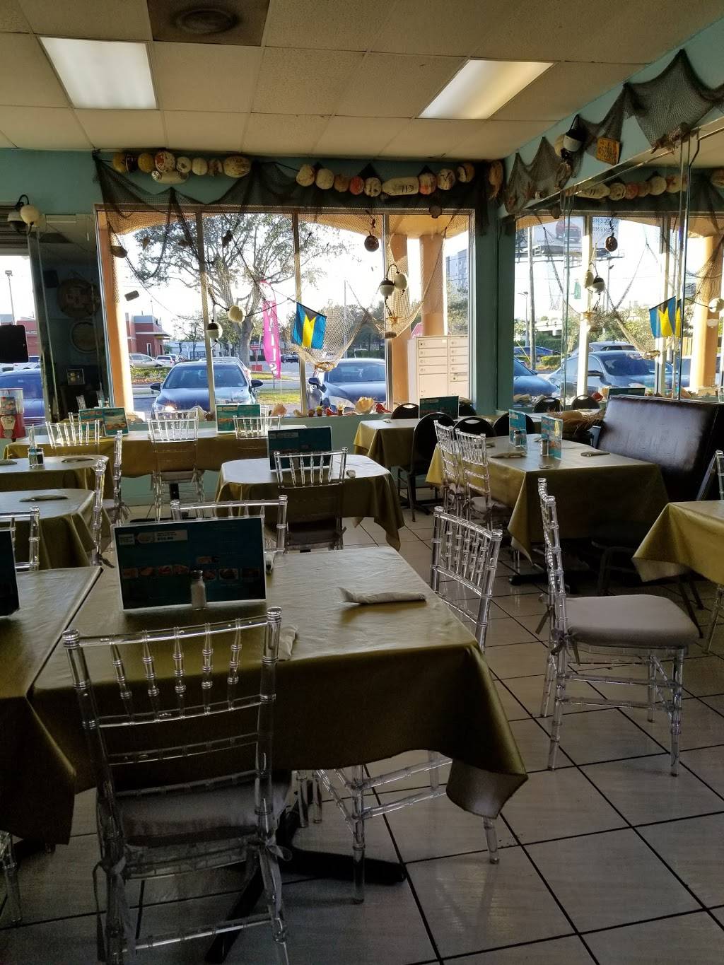 Bahamian Pot Restaurant | restaurant | 6301 NW 6th Ave, Miami, FL 33142, USA | 3057593408 OR +1 305-759-3408