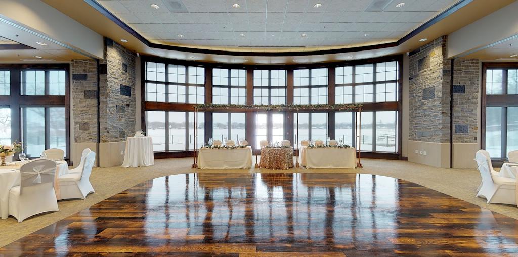 The Shores at Five Island | restaurant | 14 N Lawler St, Emmetsburg, IA 50536, USA | 7128523422 OR +1 712-852-3422