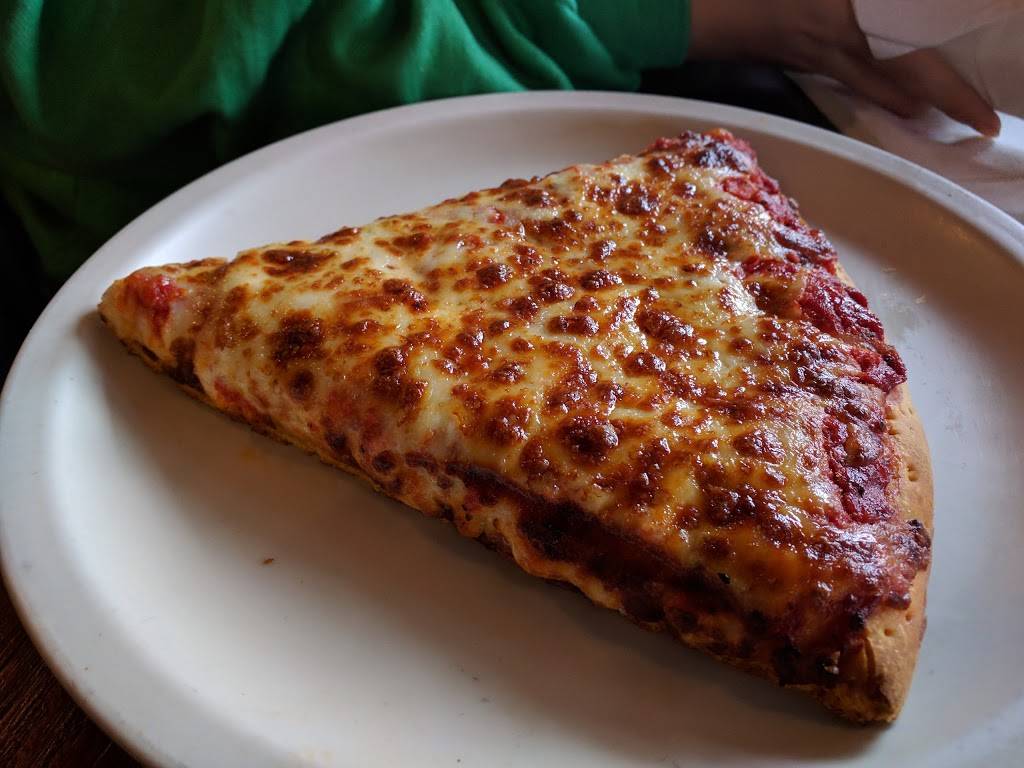 Pizzeria Aroma | restaurant | 1125 W Berwyn Ave, Chicago, IL 60640, USA | 7737694900 OR +1 773-769-4900