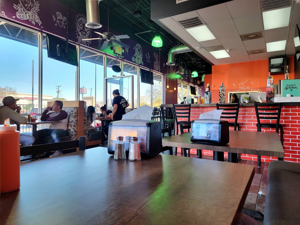 Tacos Del Julio | restaurant | 7515 Westheimer Rd, Houston, TX 77063, USA | 7134854370 OR +1 713-485-4370