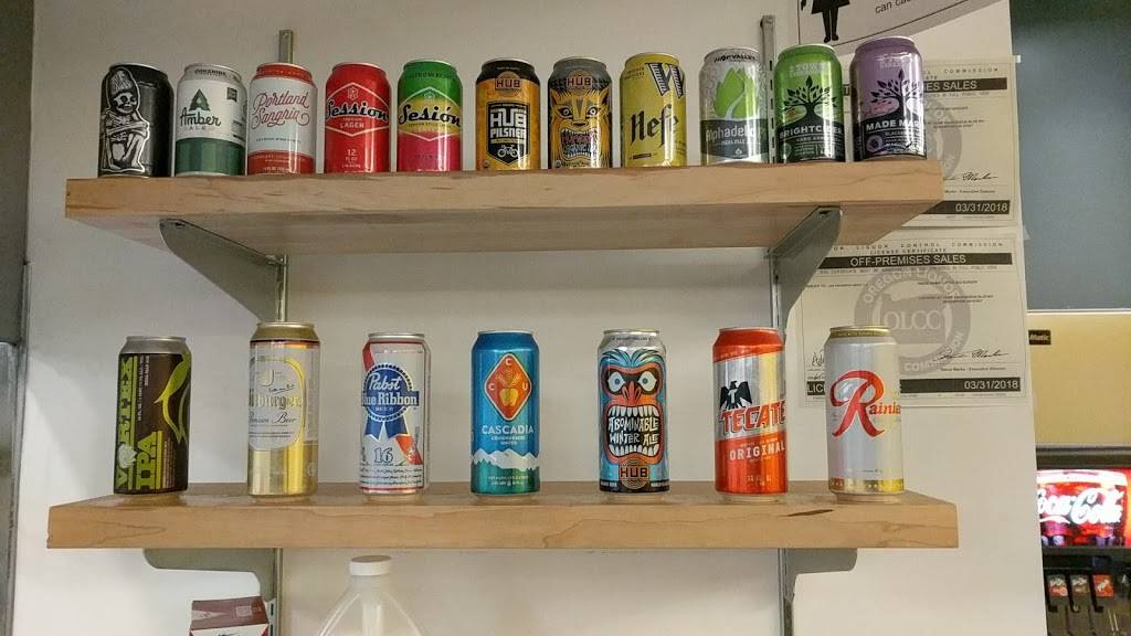 Little Big Burger - Progress Ridge | restaurant | 12345 SW Horizon Blvd #41, Beaverton, OR 97007, USA | 5033524918 OR +1 503-352-4918