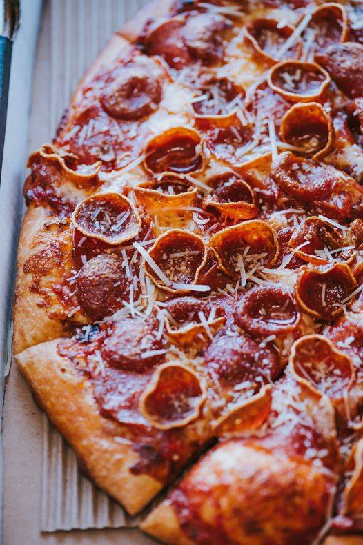 Pizza Guys | meal delivery | 27667 Bouquet Canyon Rd, Santa Clarita, CA 91350, USA | 6616212221 OR +1 661-621-2221