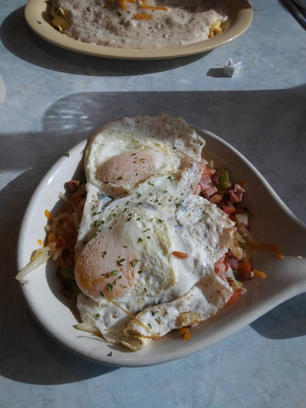 Juliannas Restaurant | restaurant | 2105 Lake St, Kalamazoo, MI 49001, USA | 2693450220 OR +1 269-345-0220